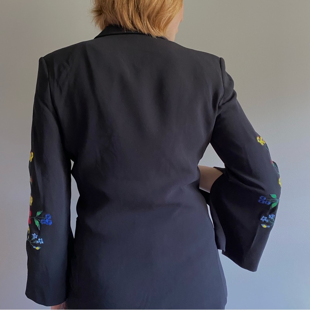 SOLD Juicy Couture Black Label embroidered blazer jacket floral elegant size S - Picture 8 of 11